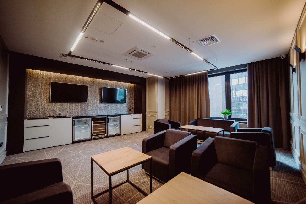 Hotel Evva Тарнобжег Экстерьер фото