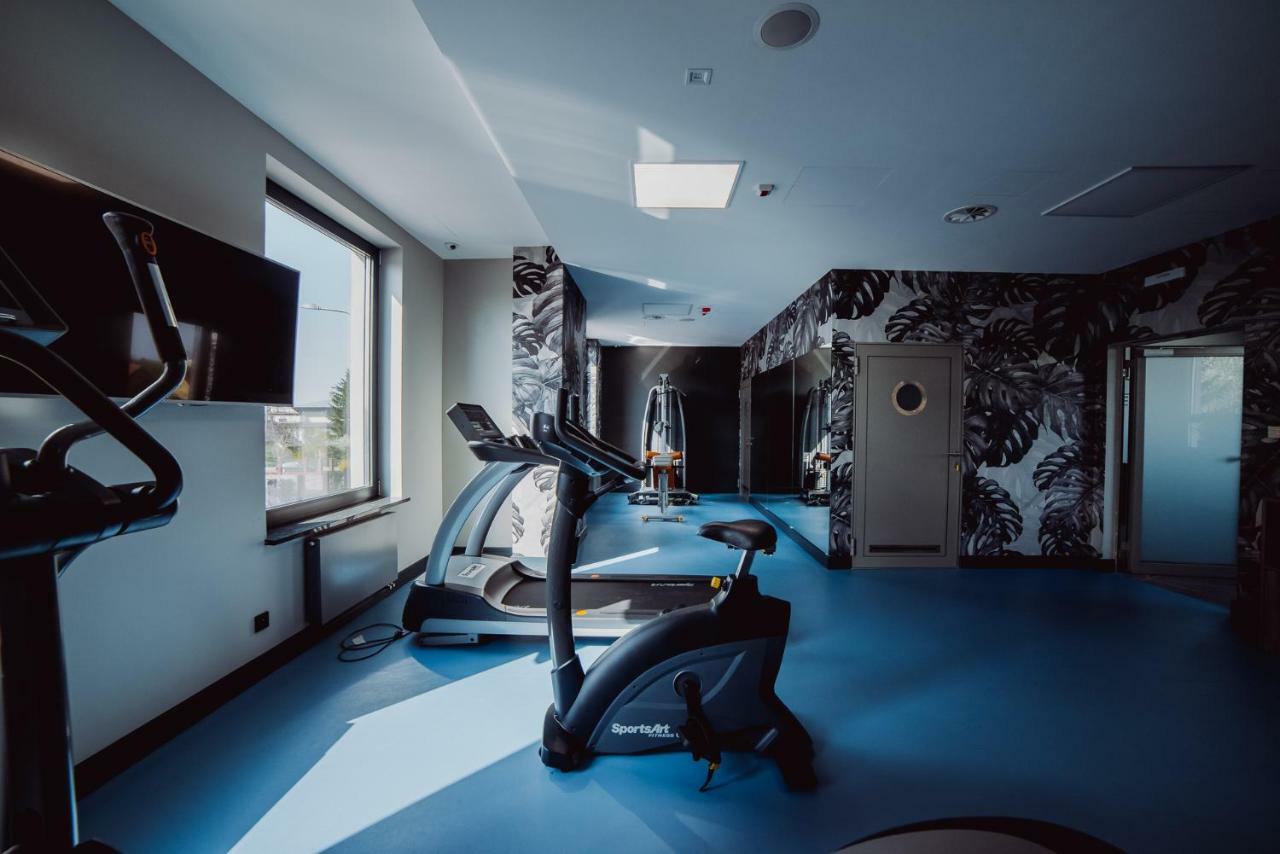 Hotel Evva Тарнобжег Экстерьер фото