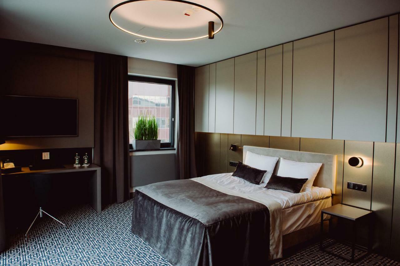 Hotel Evva Тарнобжег Экстерьер фото